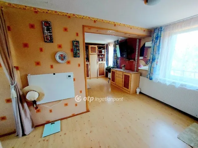 Eladó ház Ózd 211 nm