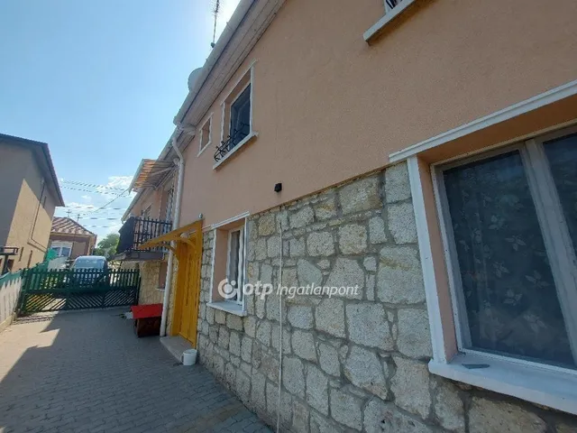 Eladó ház Ózd 211 nm