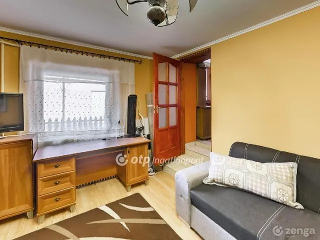 Eladó ház Miskolc, Egyetemváros 157 nm