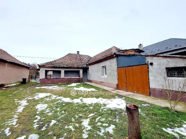 Eladó ház Aszaló 68 nm