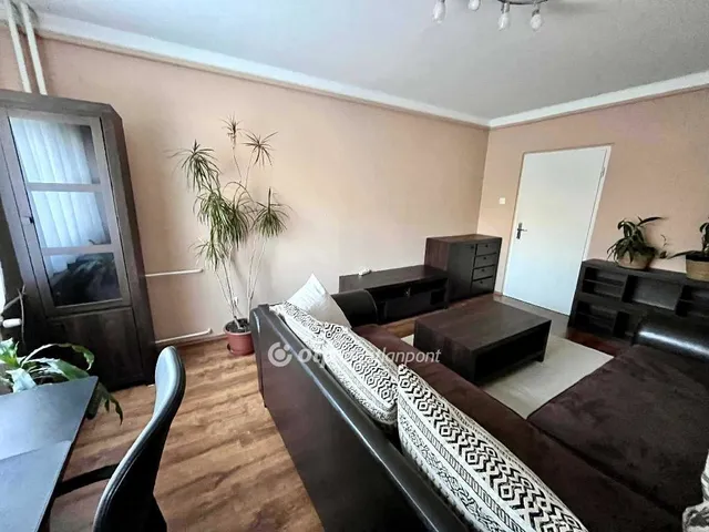 Eladó lakás Miskolc, Győri kapu 51 nm