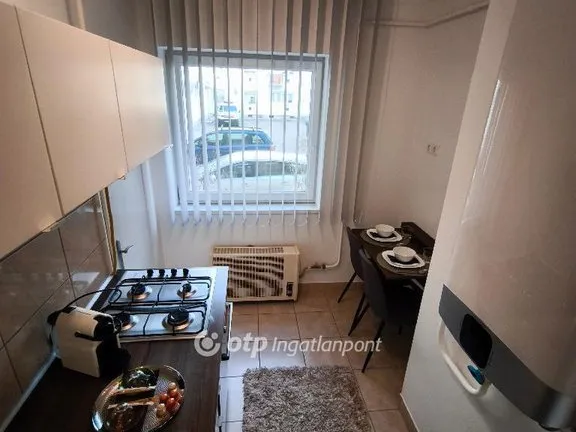 Eladó lakás Miskolc, Belváros 36 nm