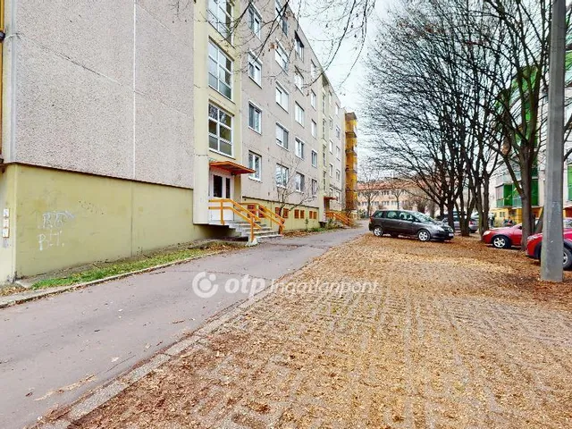 Eladó lakás Miskolc, Szentpéteri kapu 35 nm