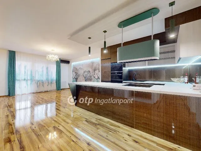 Eladó lakás Miskolc, Belváros 80 nm