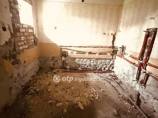 Eladó ház Mezőkeresztes 72 nm