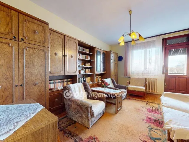 Eladó lakás Kazincbarcika 53 nm