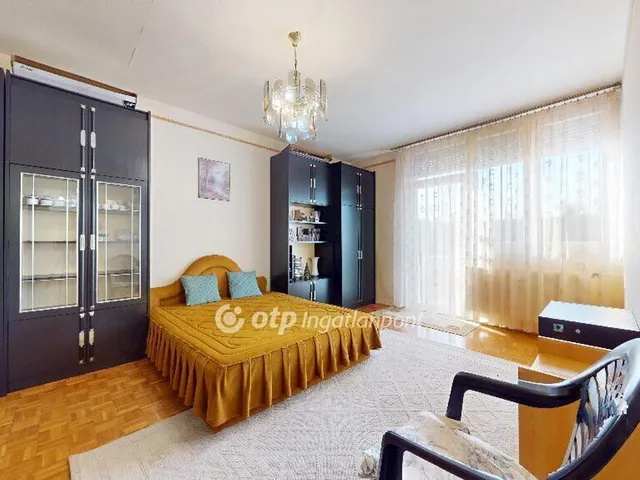 Eladó lakás Kazincbarcika, Belváros 42 nm