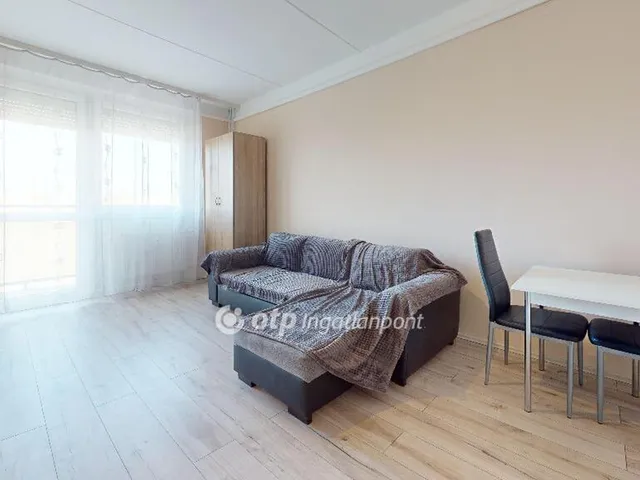 Eladó lakás Miskolc, Avas 37 nm