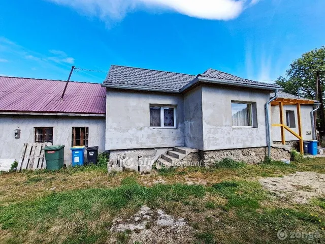 Eladó ház Nekézseny 66 nm