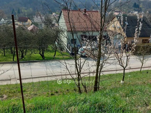 Eladó telek Miskolc, Görömböly 2400 nm