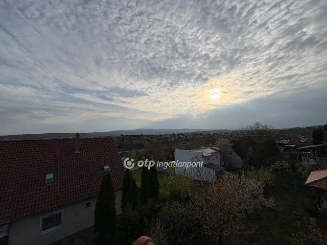 Eladó ház Miskolc, Bábonyibérc 250 nm