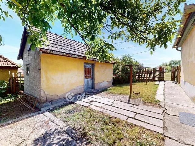 Eladó ház Sajószentpéter 70 nm