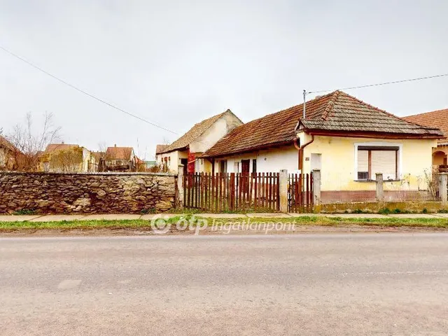 Eladó ház Edelény, Borsod 78 nm