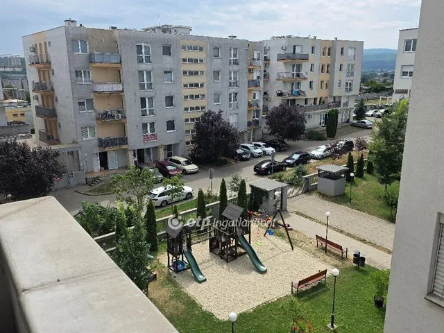 Eladó lakás Miskolc, Bodótető 64 nm