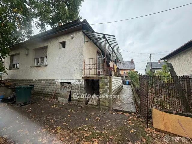 Eladó ház Onga 90 nm