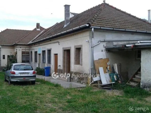 Eladó ház Sajószentpéter 170 nm