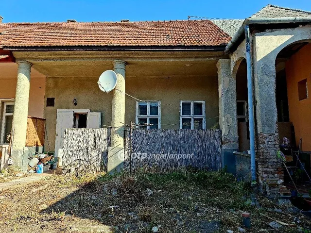 Eladó lakás Abaújszántó 62 nm