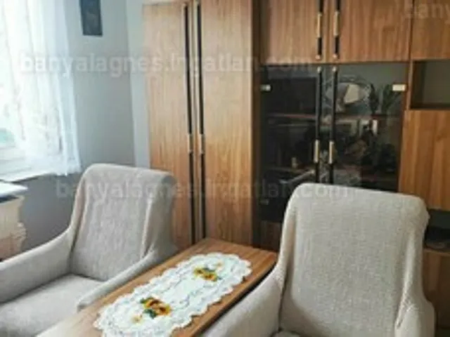 Kiadó lakás Nyíregyháza, Belváros, Szent István 56 nm
