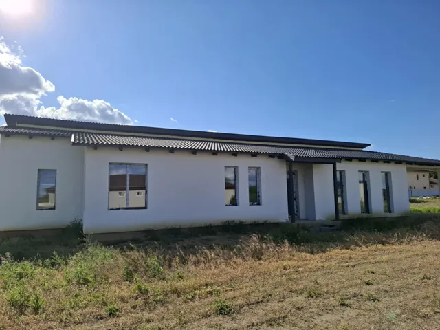 Eladó ház Nyíregyháza, Oros 125 nm