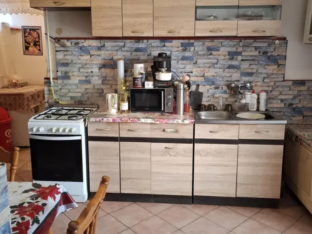 Eladó ház Gávavencsellő, Petőfi 75 nm