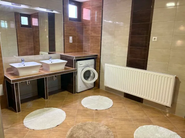 Kiadó ház Nyíregyháza, Borbánya 80 nm