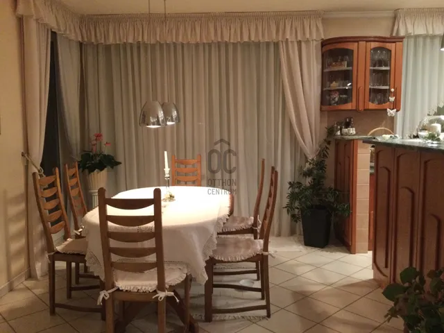 Eladó lakás Budapest III. kerület, Táborhegy 135 nm