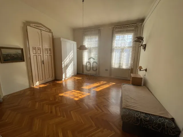 Eladó lakás Budapest I. kerület, Naphegy 140 nm