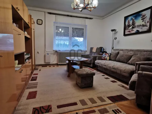 Eladó ház Üllő 150 nm