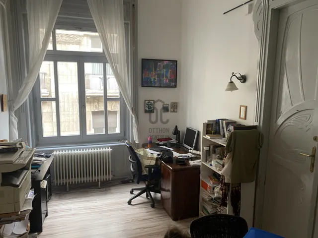 Eladó lakás Budapest V. kerület, Belváros 110 nm
