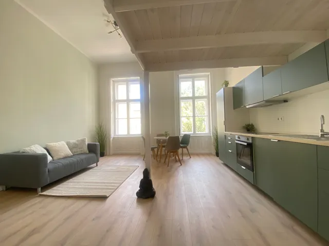 Eladó lakás Budapest VII. kerület, Belső-Erzsébetváros 140 nm