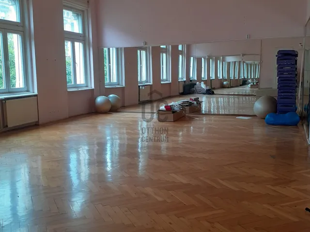 Kiadó kereskedelmi és ipari ingatlan Budapest VII. kerület 110 nm