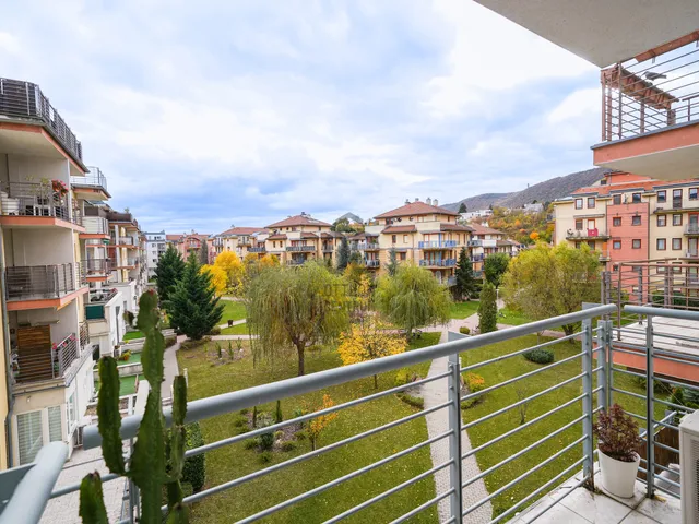 Eladó lakás Budapest III. kerület 87 nm