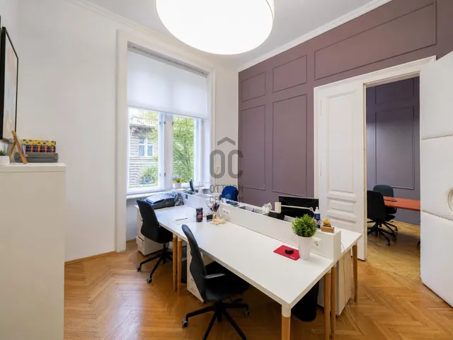 Eladó kereskedelmi és ipari ingatlan Budapest II. kerület 108 nm