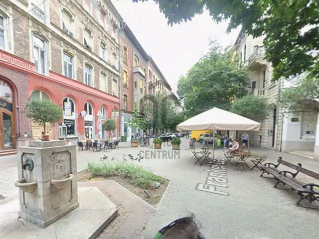 Eladó lakás Budapest II. kerület 108 nm