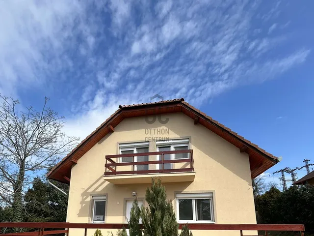 Eladó ház Mogyoród 229 nm