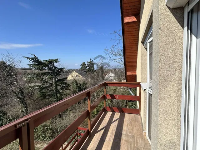 Eladó ház Mogyoród 93 nm