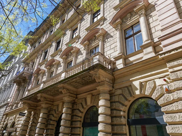 Eladó lakás Budapest VI. kerület 126 nm