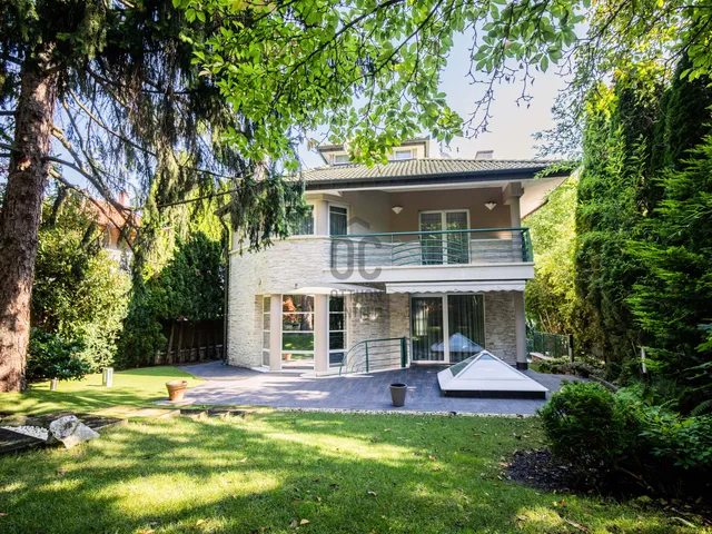 Eladó ház Budapest II. kerület, Adyliget 300 nm