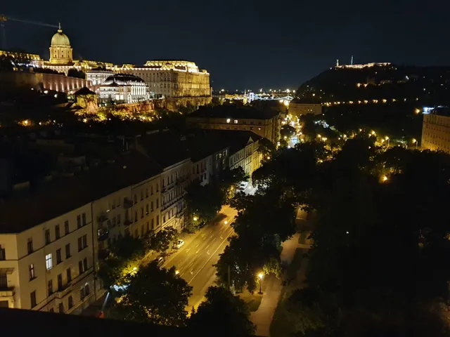 Eladó lakás Budapest I. kerület 66 nm