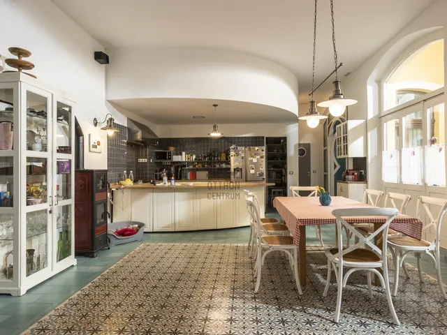 Eladó lakás Budapest VII. kerület 165 nm