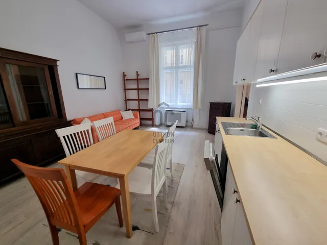 Eladó lakás Budapest II. kerület, Országút 43 nm