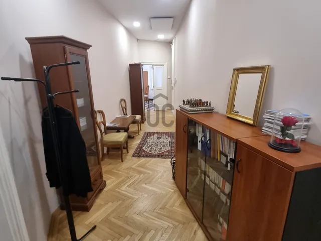 Eladó lakás Budapest VIII. kerület, Corvin negyed 123 nm