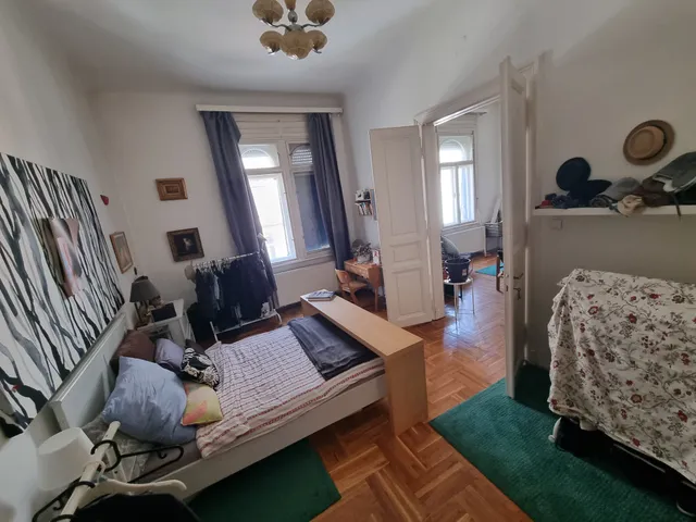 Eladó lakás Budapest VIII. kerület, II. János Pál pápa tér, kiss józsef u 95 nm