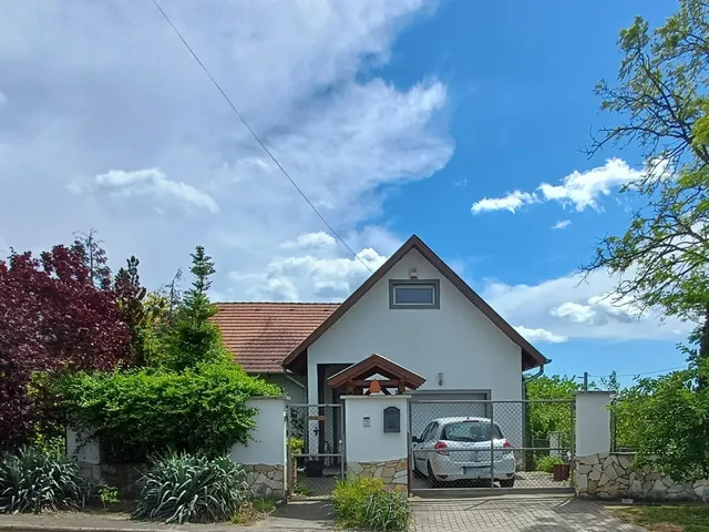 Eladó ház Veresegyház 140 nm