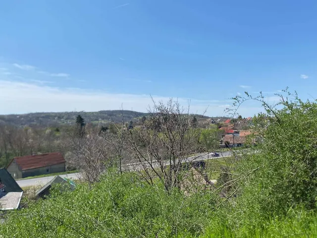 Eladó telek Ságvár 552 nm