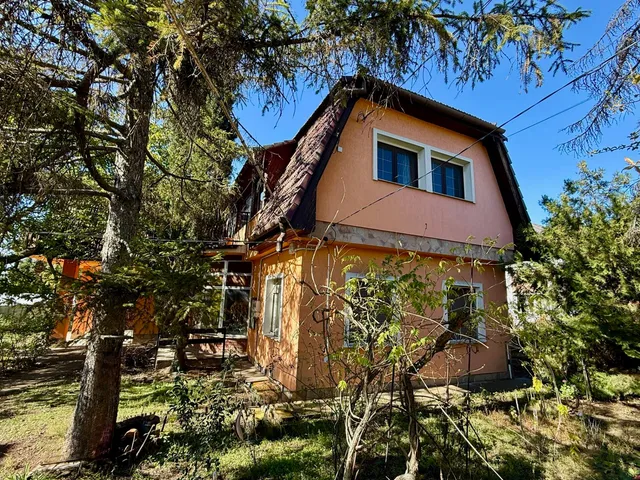 Eladó ház Dunakeszi 137 nm