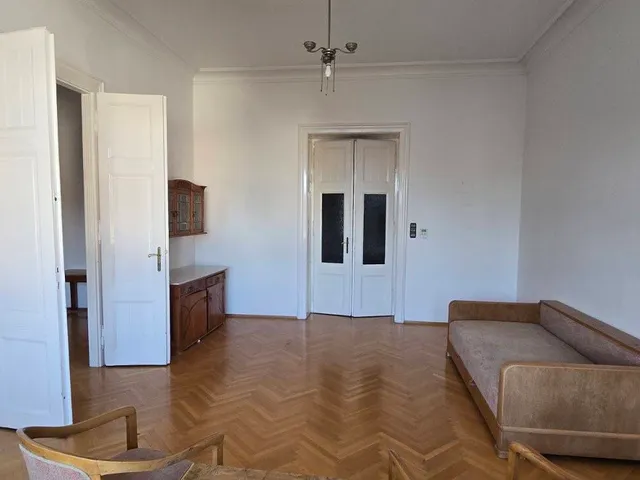 Eladó lakás Budapest VI. kerület 91 nm