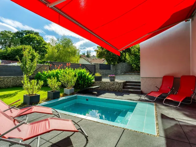 Eladó ház Leányfalu 200 nm