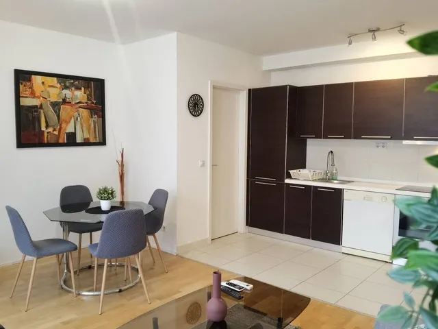 Kiadó lakás Budapest VI. kerület 59 nm