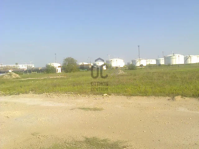 Eladó telek Szajol 69879 nm